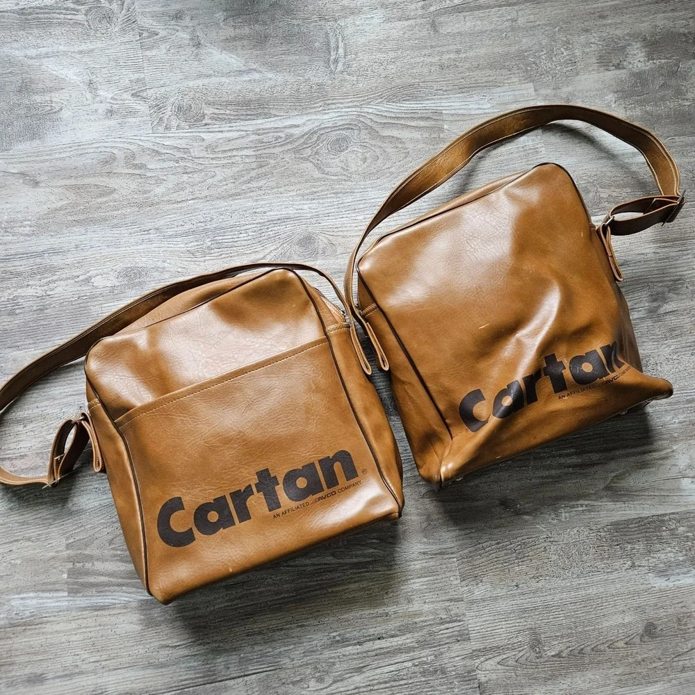 Set of 2 Vtg Bearse Chicago Flight Bags Cartan Avco Tours 70s Retro Luggage Prop